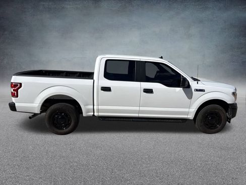 Used 2020 Ford F150 XL w/ Trailer Tow Package image 6