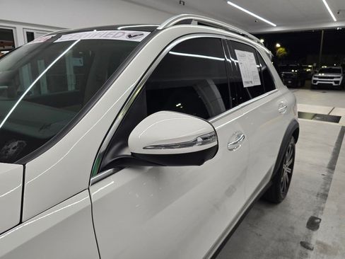 Used 2024 Mercedes-Benz GLE 450 4MATIC image 11
