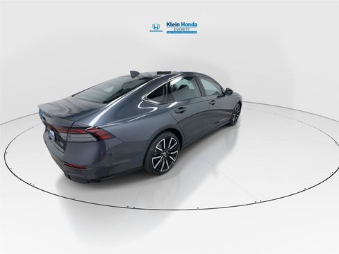 New 2026 Honda Accord Touring image 2