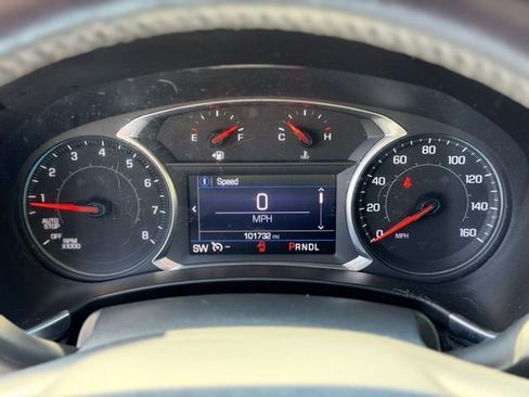 Used 2022 Chevrolet Equinox LT FWD image 9