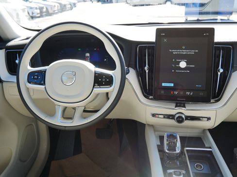 New 2026 Volvo XC60 T8 Ultra w/ Climate Package AWD/4WD image 7
