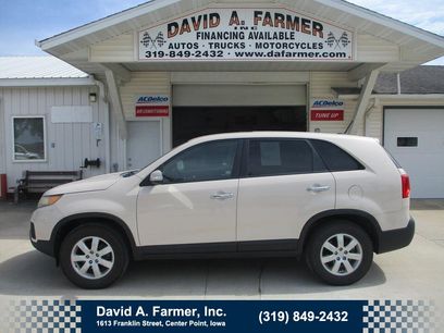 Used 2012 Kia Sorento FWD w/ Third Row Pkg