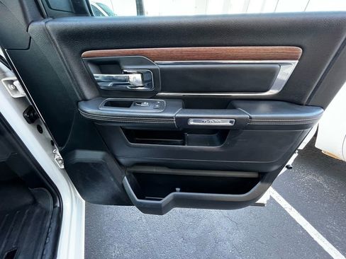 Used 2016 RAM 1500 Laramie w/ Convenience Group AWD/4WD image 20