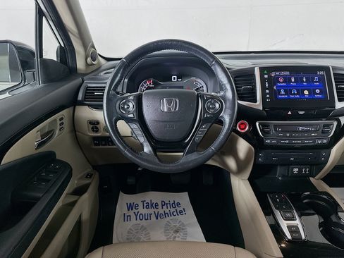Used 2016 Honda Pilot Elite image 22
