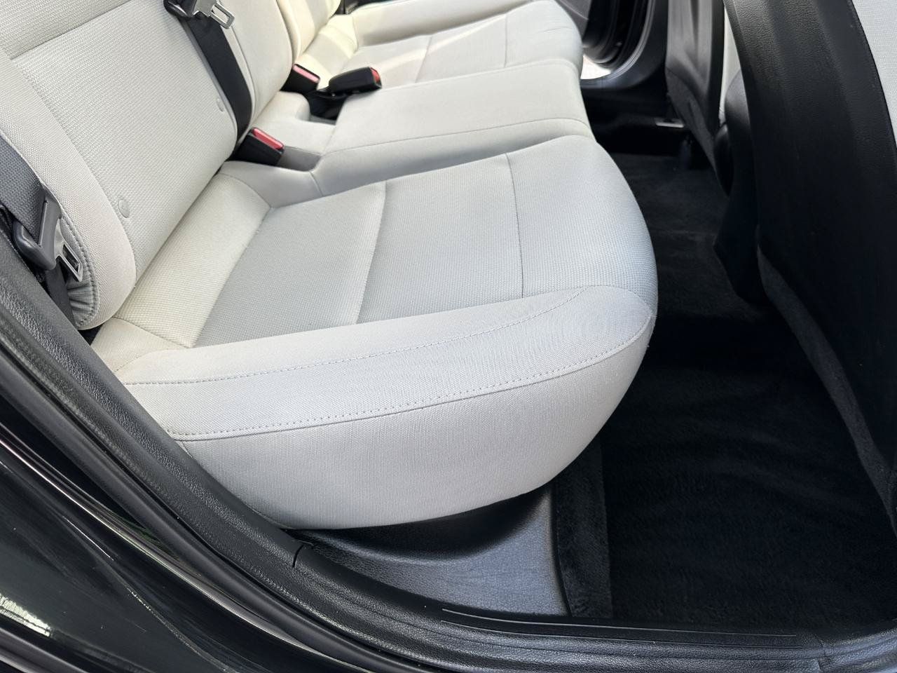 Used 2023 Kia Forte LXS w/ LXS Technology Package FWD image 36