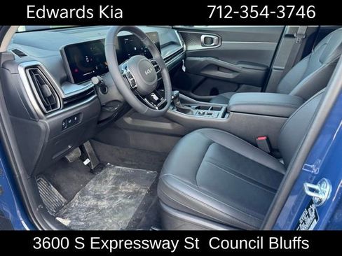 New 2025 Kia Sorento EX w/ Panoramic Sunroof Package image 16