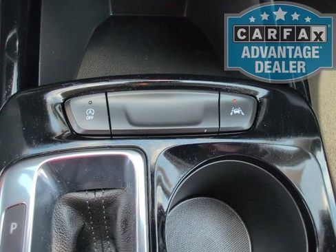 Certified 2025 Chevrolet Trax LT image 20