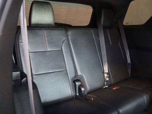 Used 2023 Chevrolet Traverse RS image 21