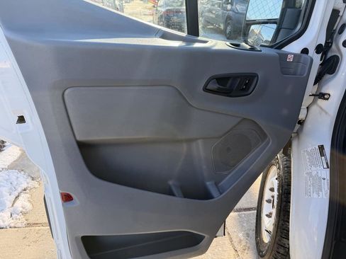 Used 2019 Ford Transit 150 148 Medium Roof image 9