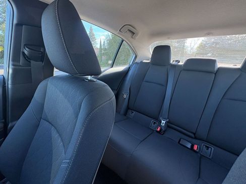 Used 2025 Toyota Corolla LE image 37