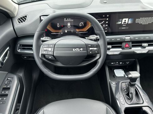 New 2026 Kia K4 EX image 14