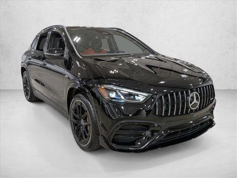Used 2025 Mercedes-Benz GLA 35 AMG 4MATIC image 3