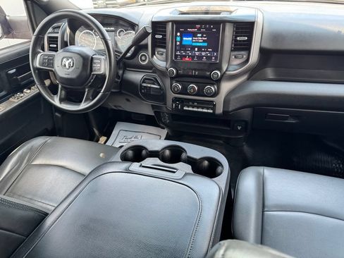 Used 2022 RAM 3500 Tradesman w/ Chrome Appearance Group AWD/4WD image 14