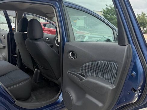 Used 2018 Nissan Versa Note SV FWD image 17