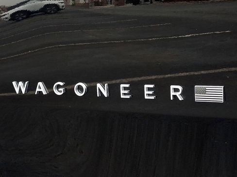 Used 2024 Jeep Wagoneer Series II image 30