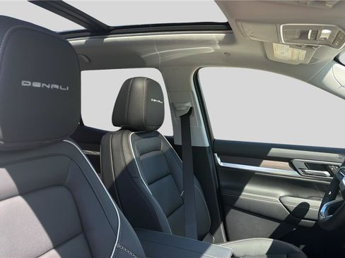 New 2026 GMC Terrain Denali AWD/4WD image 21
