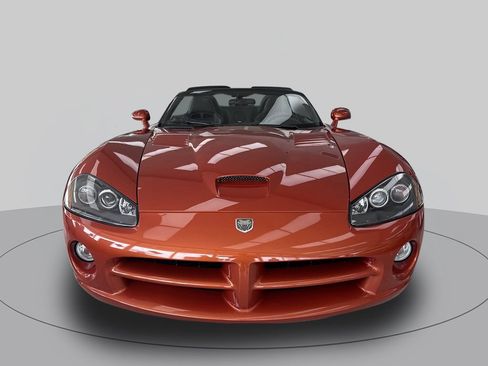 Used 2005 Dodge Viper SRT-10 w/ Copperhead Edition Group RWD image 8