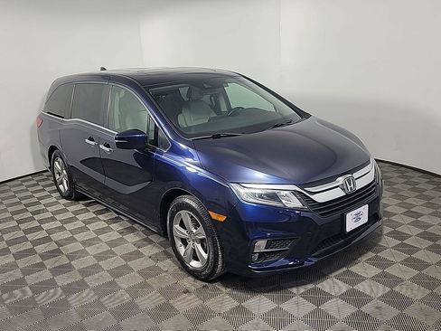 Certified 2019 Honda Odyssey EX-L image 2