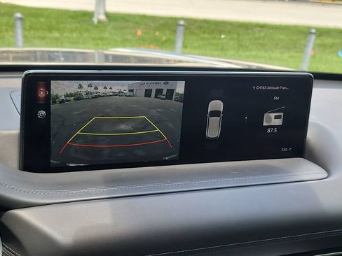Used 2021 Genesis GV80 2.5T w/ Advanced Package 03 RWD image 24