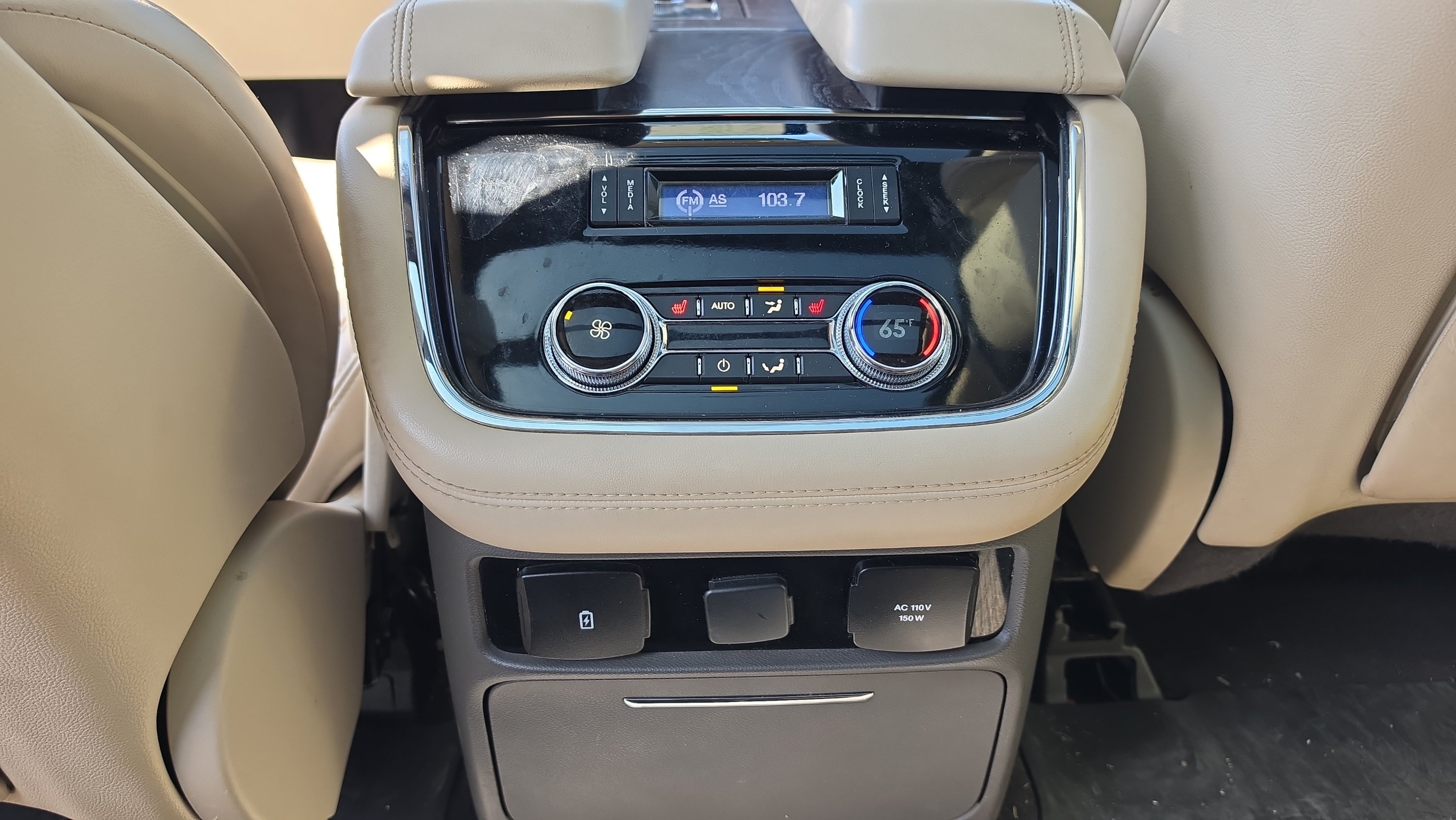 Used 2020 Lincoln Navigator L Reserve w/ Luxury Package AWD/4WD image 22