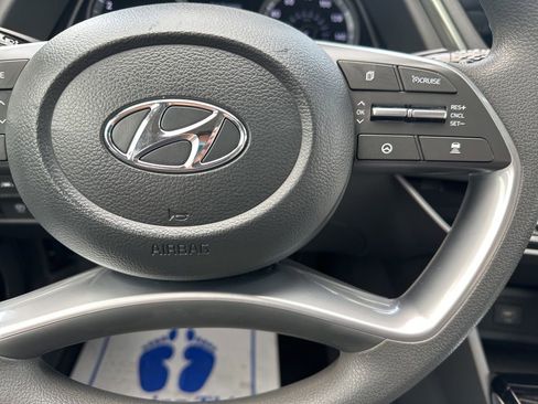 Used 2023 Hyundai Sonata SEL FWD image 18