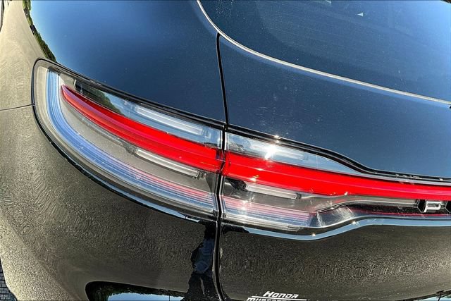 Used 2026 Porsche Macan AWD/4WD image 22