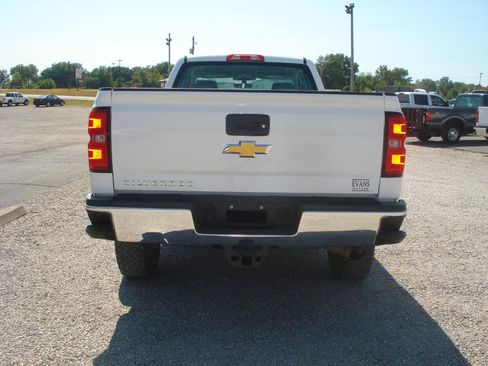 Used 2015 Chevrolet Silverado 2500 W/T AWD/4WD image 7
