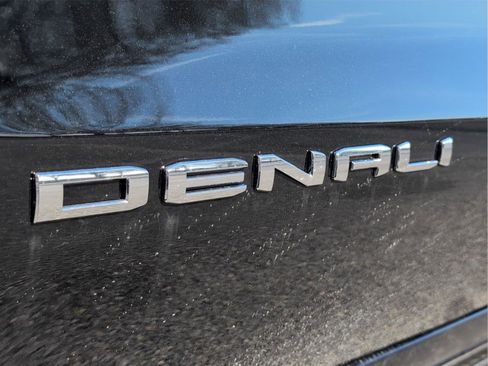 New 2026 GMC Sierra 1500 Denali image 9