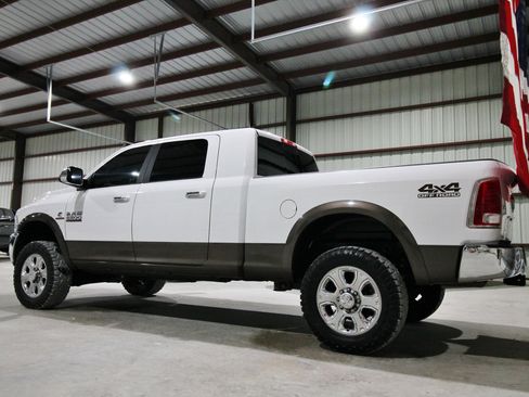 Used 2018 RAM 2500 Laramie w/ Convenience Group image 7