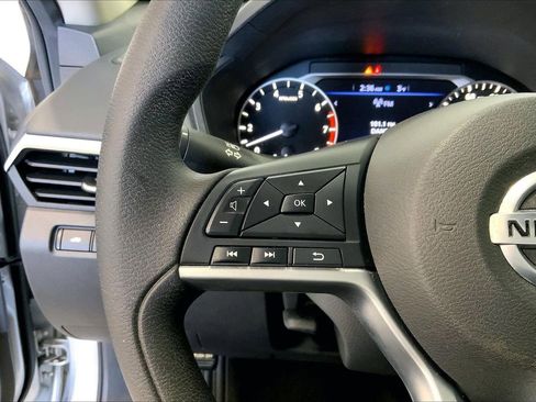 Used 2022 Nissan Altima 2.5 SV image 21