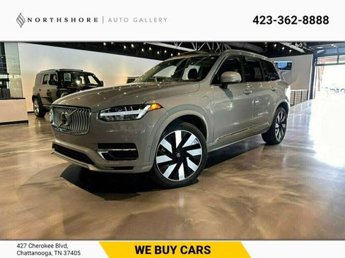 Used 2024 Volvo XC90 T8 Plus w/ Protection Package Premier AWD/4WD image 1