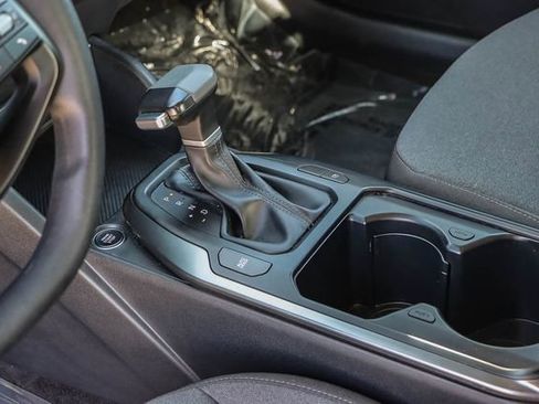 Used 2025 Kia K4 LXS image 21