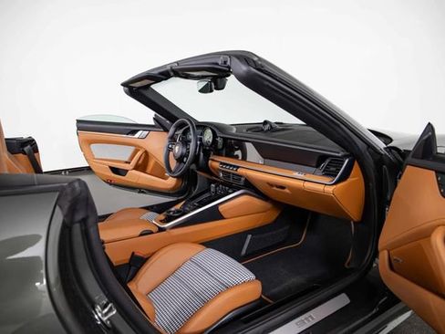 Used 2023 Porsche 911 Turbo S AWD/4WD image 20