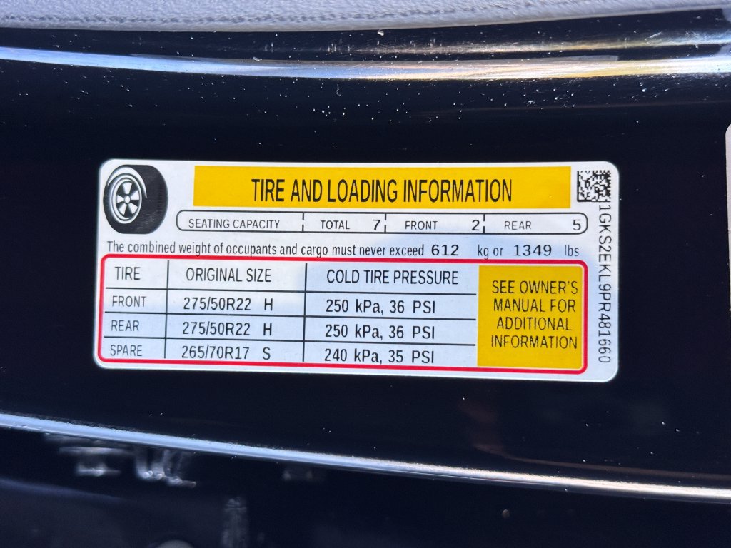Certified 2023 GMC Yukon Denali Ultimate AWD/4WD image 11