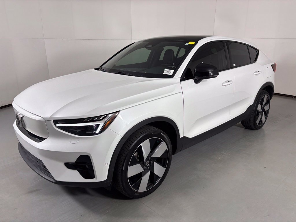 Used 2023 Volvo C40 P8 Recharge Ultimate w/ Protection Package Premier AWD/4WD image 4