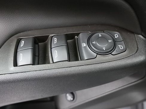 Used 2023 Chevrolet Equinox LT FWD image 20