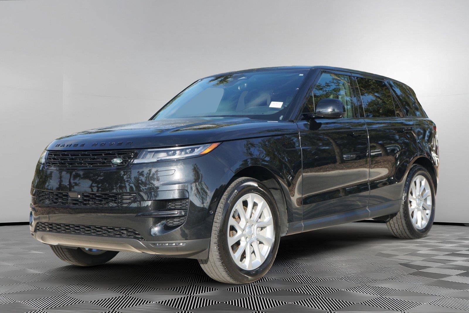 Used 2025 Land Rover Range Rover Sport SE AWD/4WD image 8