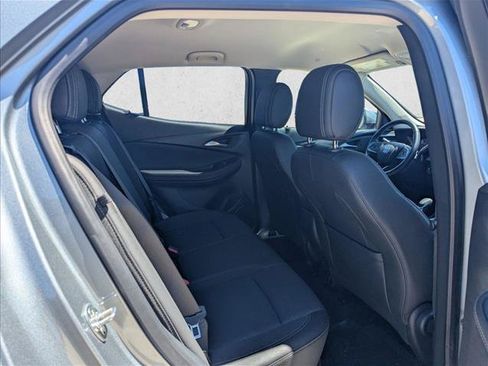 Used 2025 Buick Encore GX Preferred FWD image 18
