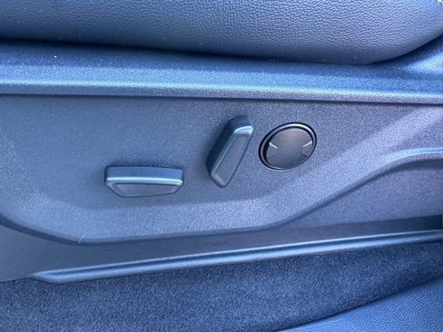 New 2025 Ford F150 XLT w/ Equipment Group 303A High image 19