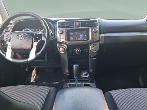 Used 2017 Toyota 4Runner SR5 AWD/4WD image 14