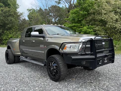 Used 2015 RAM 3500 Laramie AWD/4WD image 1