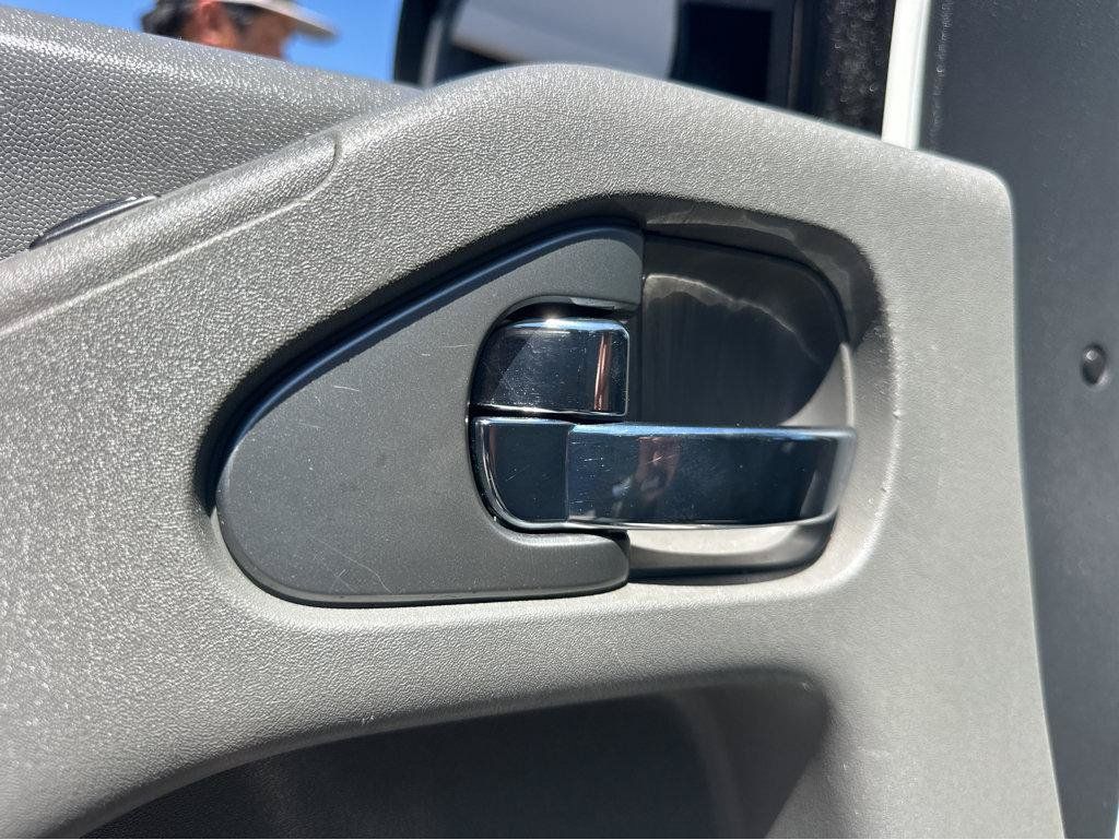 Used 2021 Nissan Frontier S RWD image 34