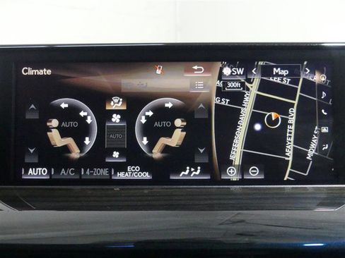 Used 2016 Lexus LX 570 4WD image 45