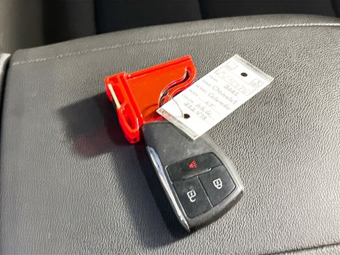 Used 2023 Chevrolet Colorado LT w/ LT Convenience Package image 34