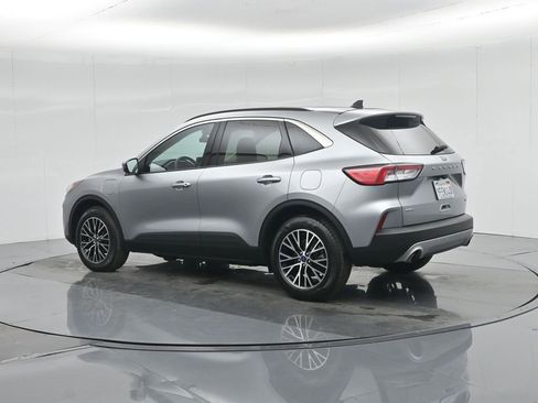 Used 2022 Ford Escape SEL image 7