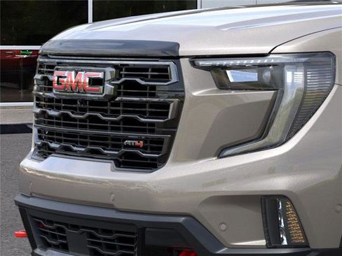 New 2026 GMC Acadia AT4 w/ Luxury Package image 13