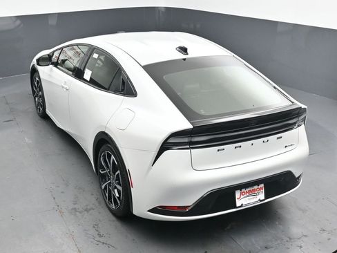 New 2026 Toyota Prius Plug-In Hybrid FWD image 25