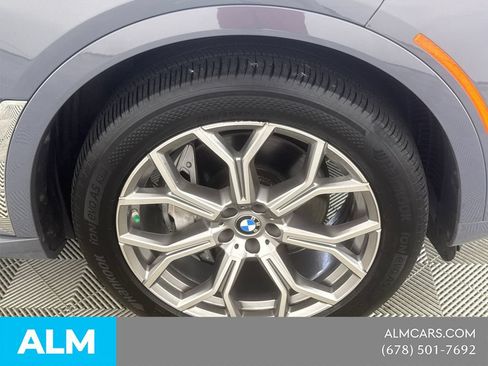 Used 2024 BMW X7 xDrive40i AWD/4WD image 15