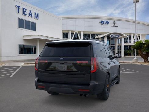 New 2026 Ford Expedition Tremor image 8