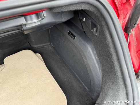 Used 2013 Volkswagen Beetle 2.0T image 8